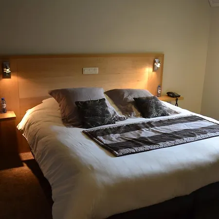 Hotel Golf & De Falnuee