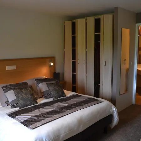 Hotel Golf&hôtel De Falnuée 3*