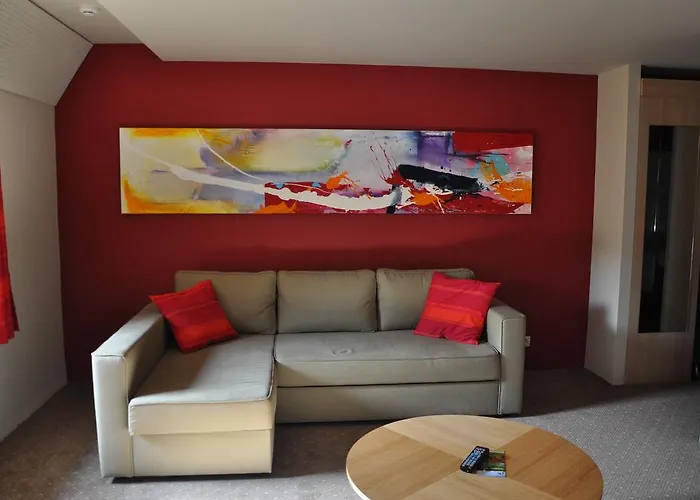 Hotel Golf & De Falnuee