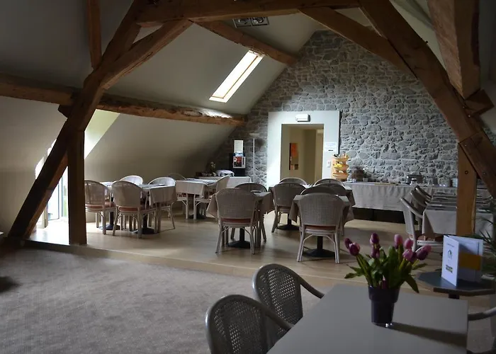 Hotel Golf & De Falnuee Mazy